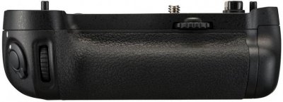 NIKON MB-D80 multifunkční bateriový zdroj pro D80/D90