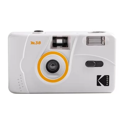 KODAK M38 Clouds White, analogový fotoaparát, fix-focus (1/120s, 31mm / 10.0)
