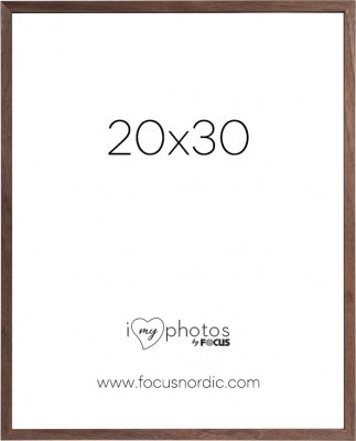 FOCUS ROCK WALNUT VENEER 30X30